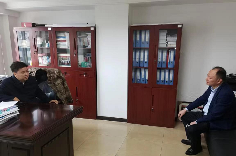 加快推進南區改造項目！周鴻拜訪岳陽樓區區委書記曾平原